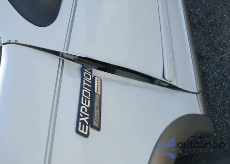 2002 Ford Expedition Eddie Bauer from USA, damaged, VIN 1FMFU18L22LA18404